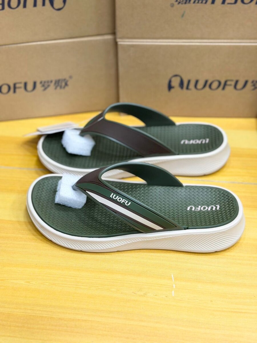 Tongs confortables Luofu unisexes