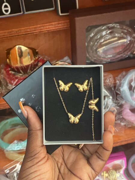 Collier perles élégantes