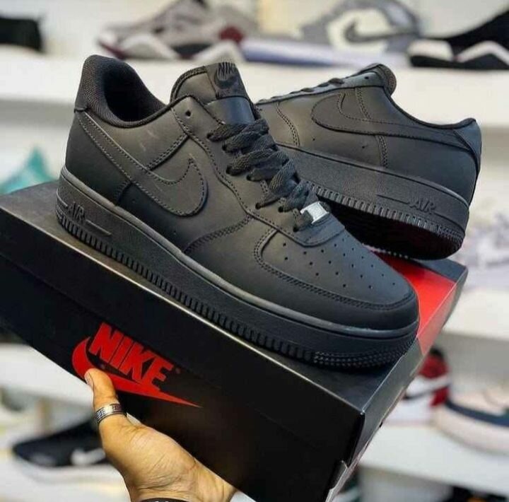 Baskets classiques en cuir