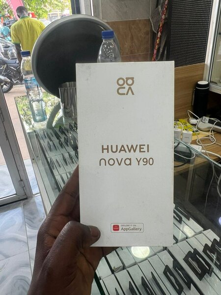 Huawei Nova Y90 Smartphone