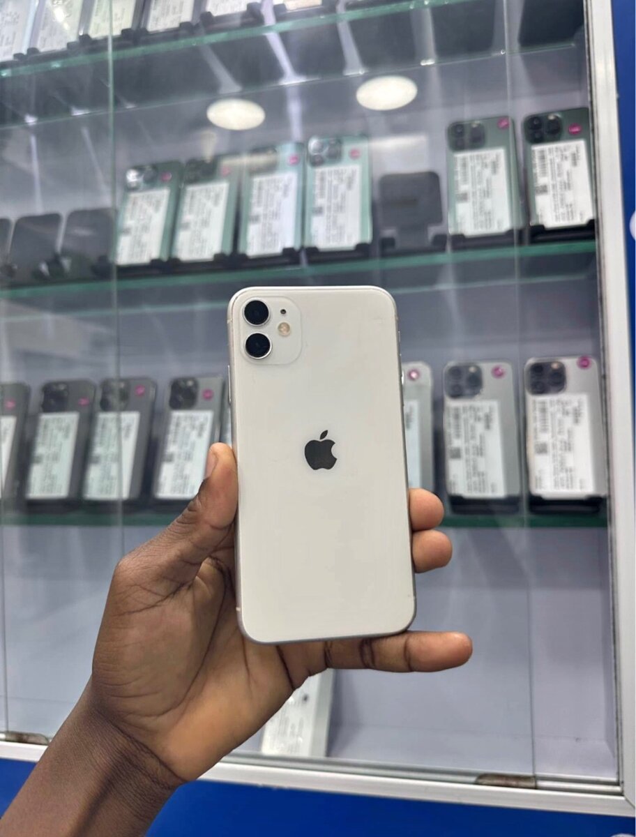 iPhone 11 Blanc 64 Go Débloqué