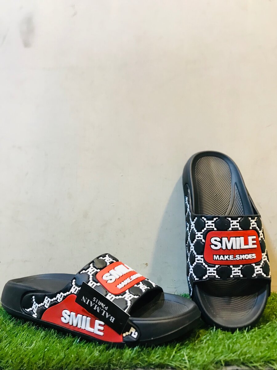 Smile house slipper