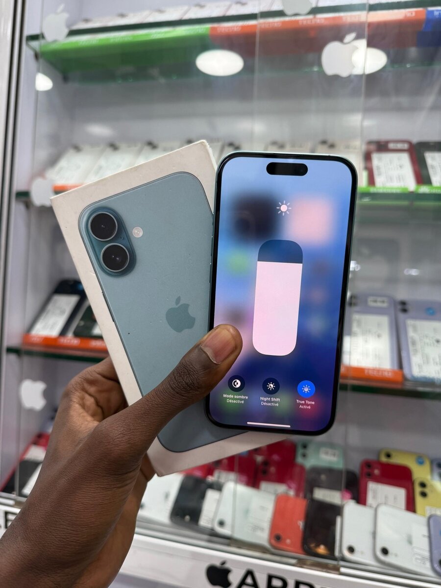 Disponible 16 simple 256go