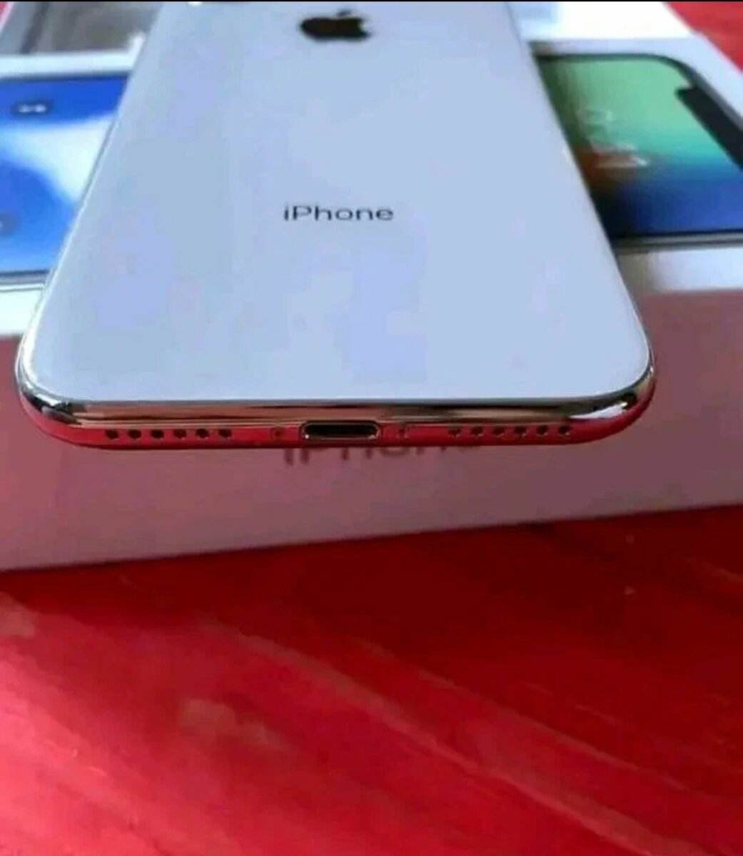 iPhone X Argent 64Go