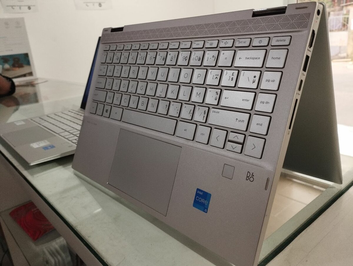 PC HP PAVILION CORE I5 11TH