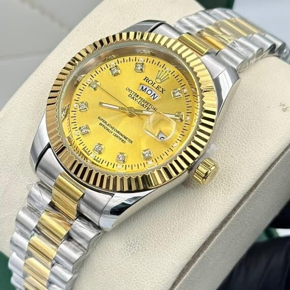 Montre chronographe moderne