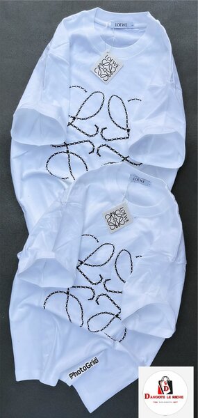 T-shirt blanc avec motif unique