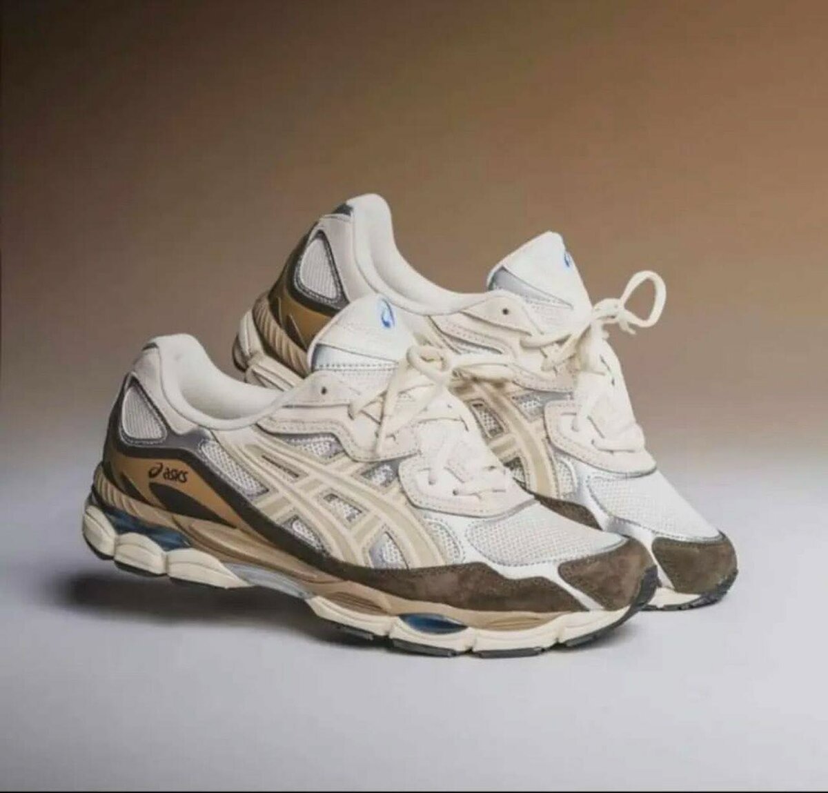 Chaussures Asics