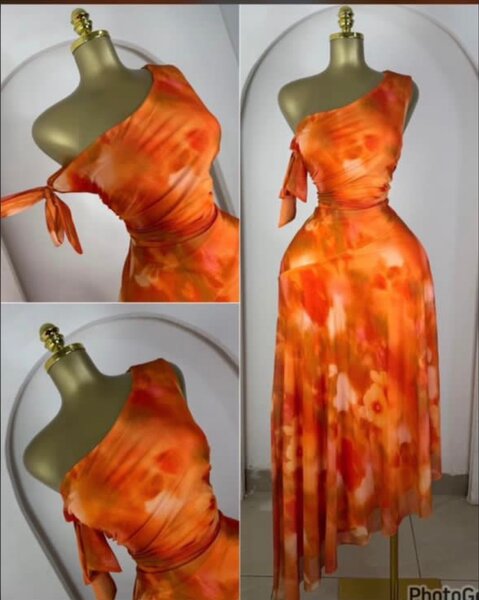 Robe asymétrique orange chic