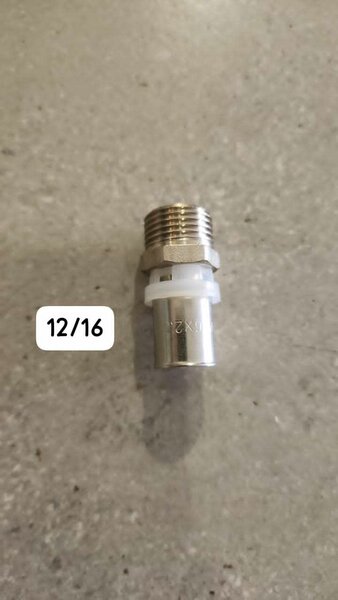 Manchon fileté 12/16 pex