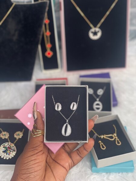 Élégant ensemble de bijoux fantaisie