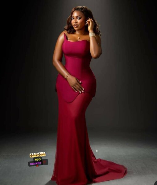 Robe de soirée élégante bordeaux