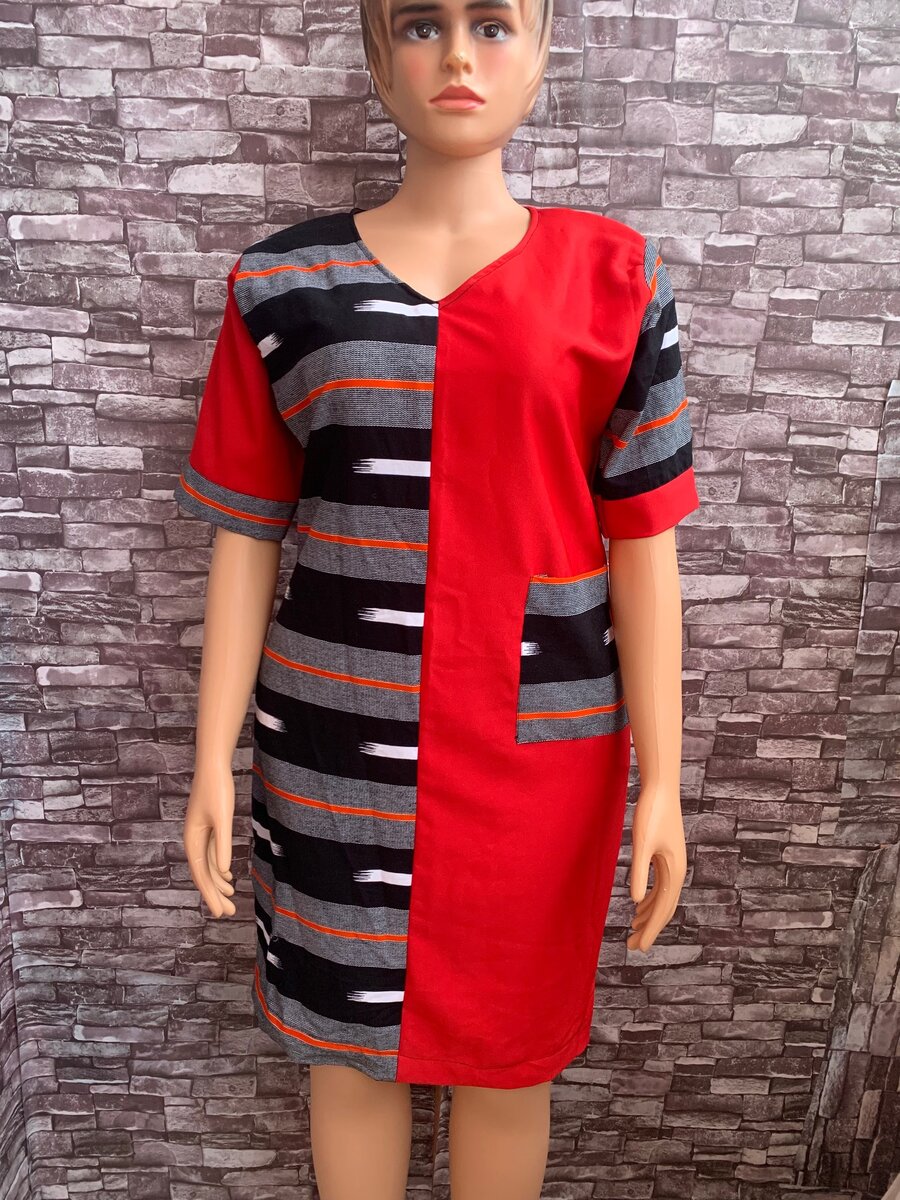 Robe en tissu strech lourd et pagne