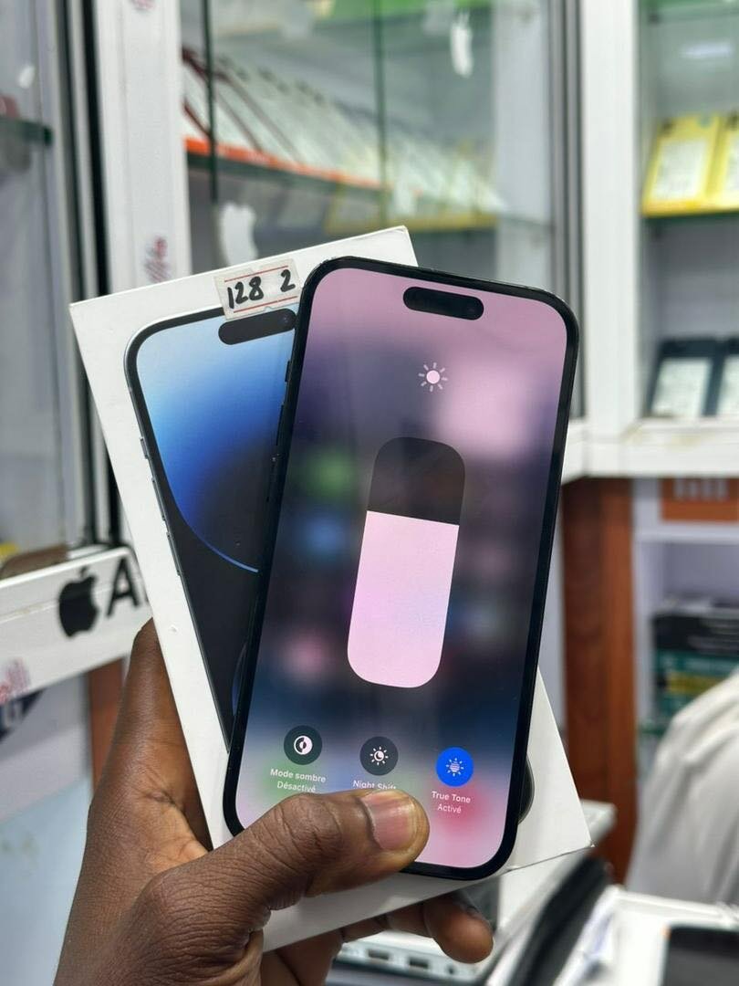 Smartphone iPhone 14 pro128 Go