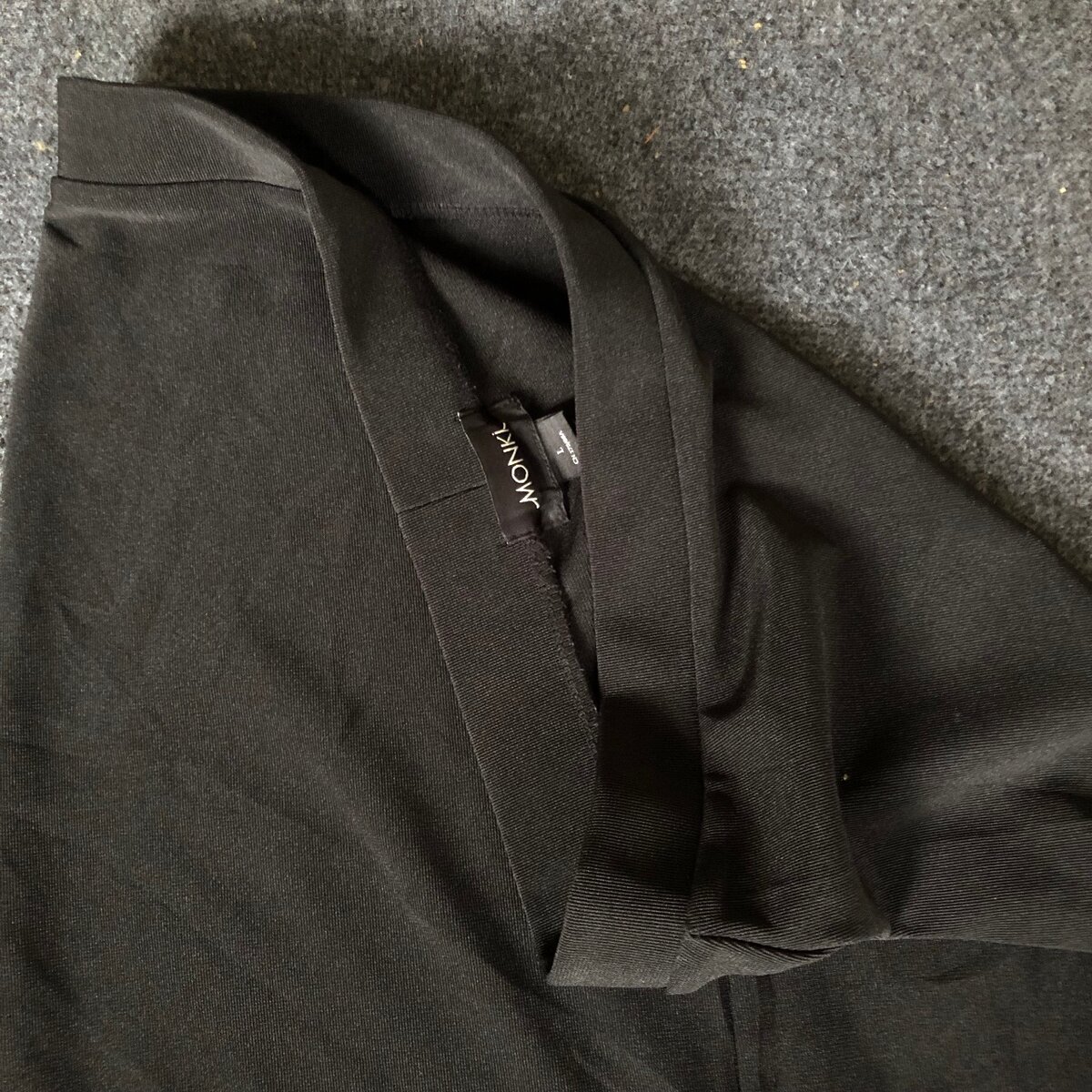 Black Stretch Pencil Office Skirt