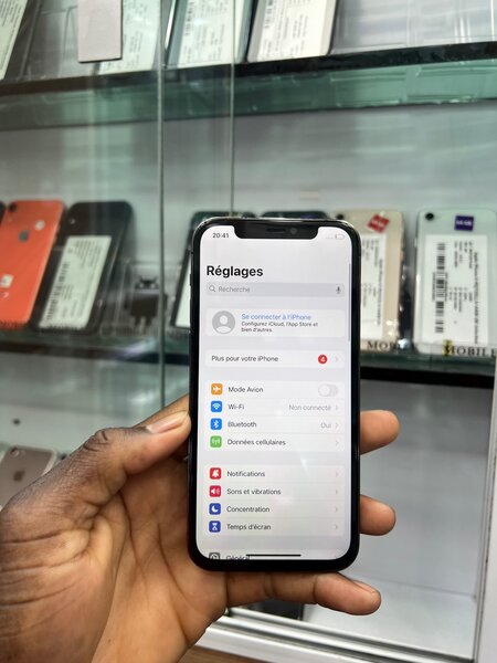 iPhone 12 Pro 256go tout passe disponible