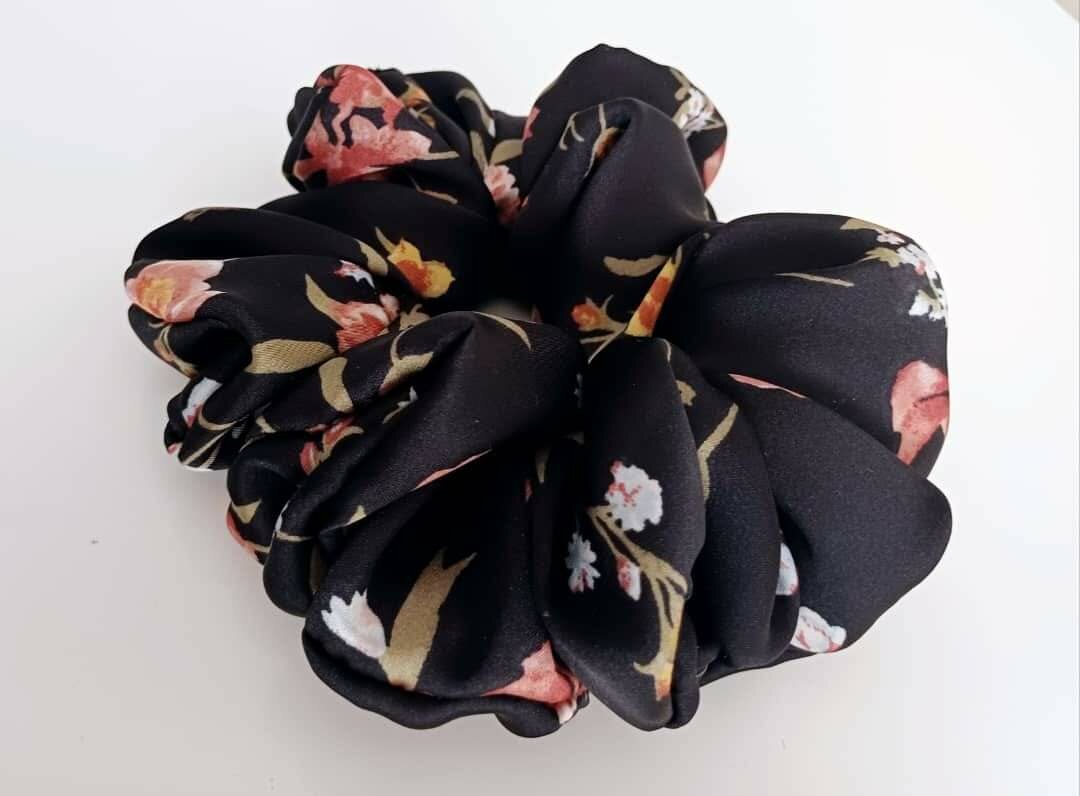 Wild Flower scrunchy