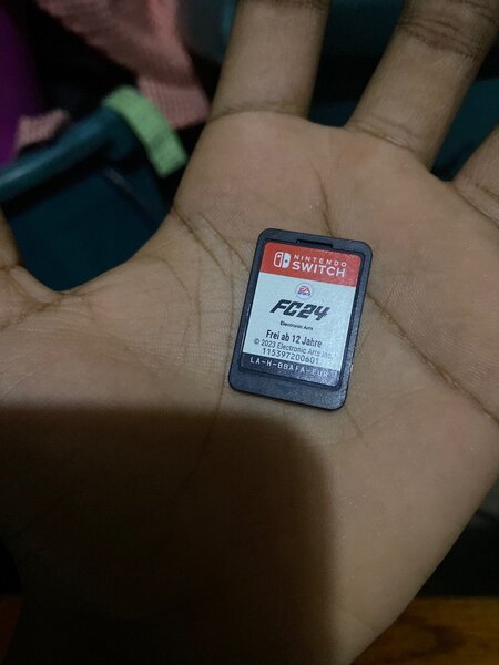 Cartouche Nintendo switch FC24