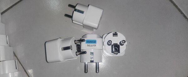 4 pc Adaptateur Universel