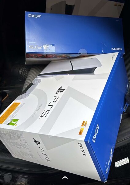 PS5 slim Edition Available