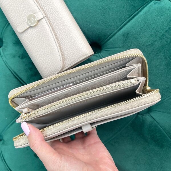 Coccinelle Италия