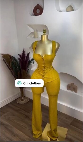 Combinaison élégante femme