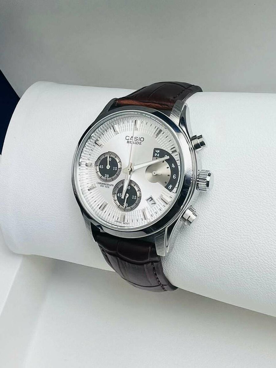 MONTRE LUXE HOMME CARTIER ET AUTRES