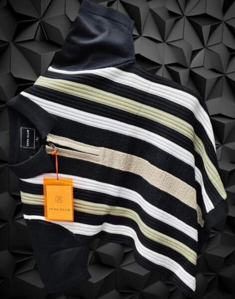 Poncho rayé moderne chic