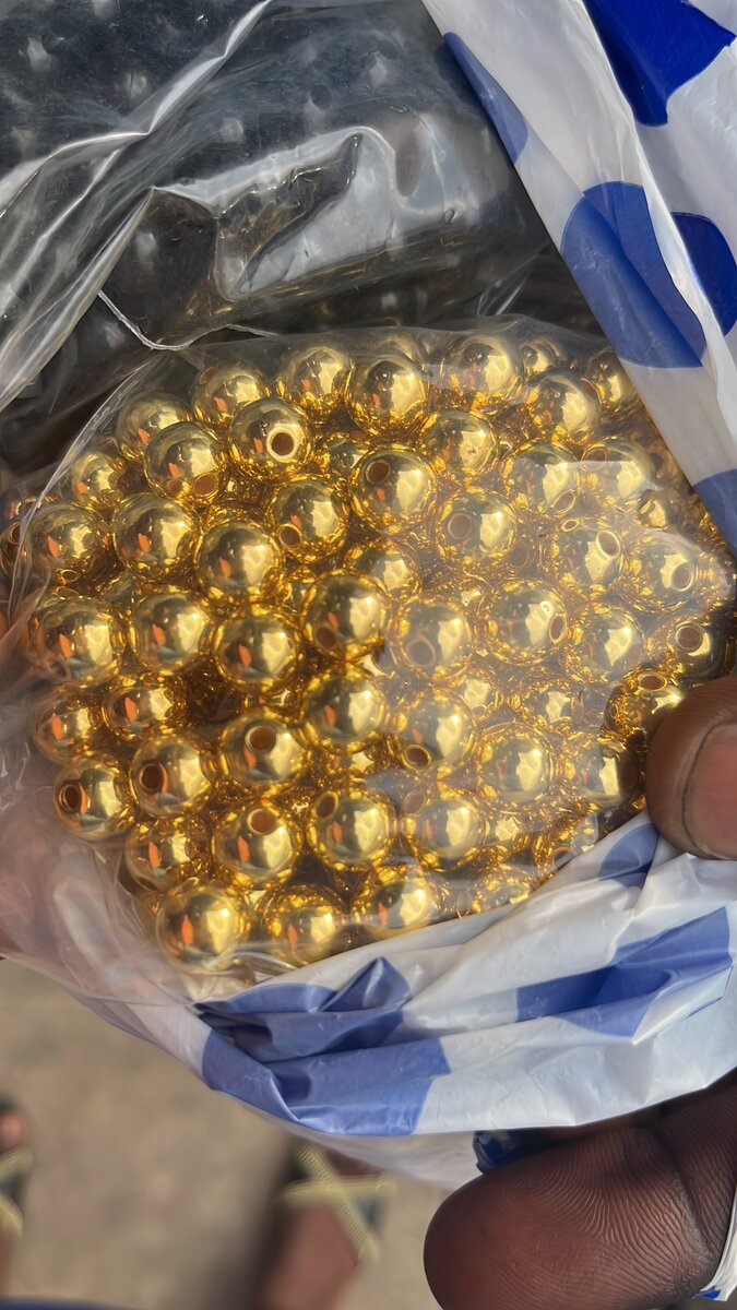 Perles Métalliques Brillantes