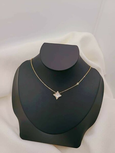 Colliers élégants pour femmes