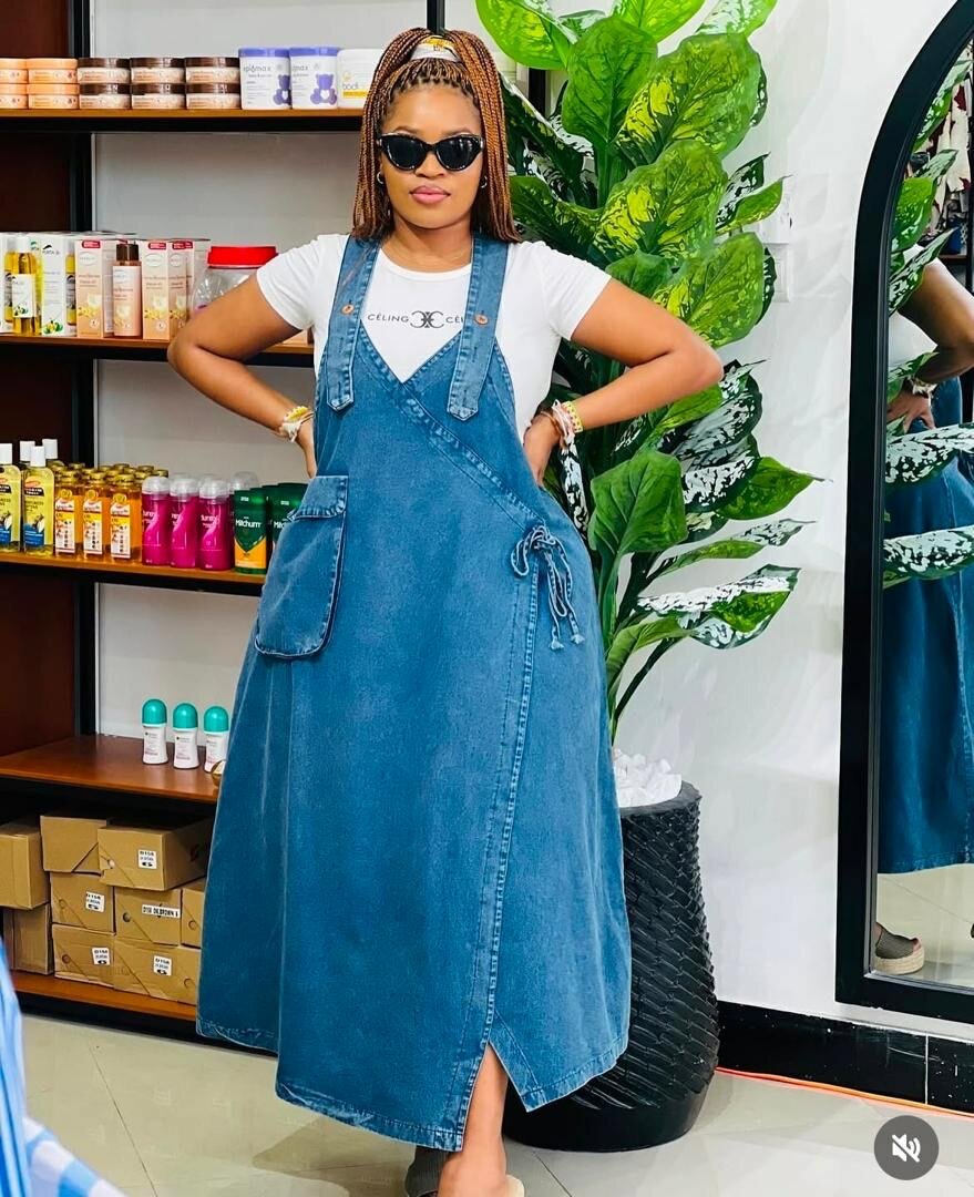 Robe Salopette en Jean