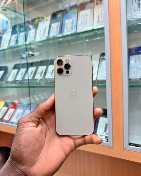 iPhone 12 Pro 128GB