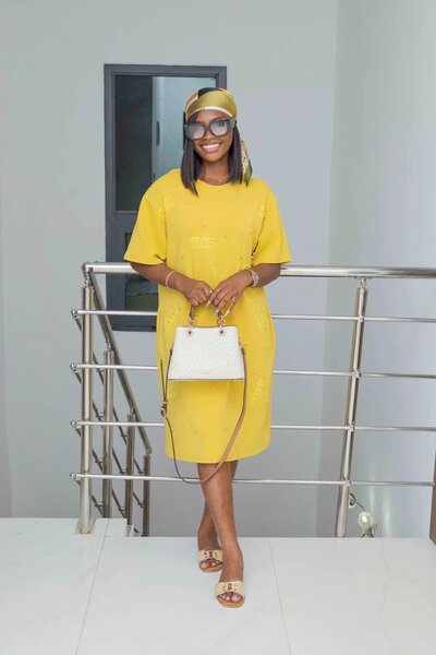 Robe droite élégante