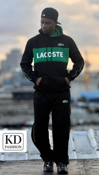 Ensemble Lacoste confortable