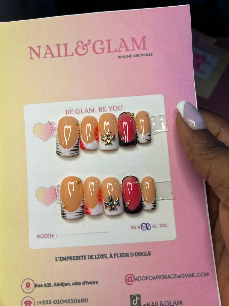 Ongles Artificiels Élégants