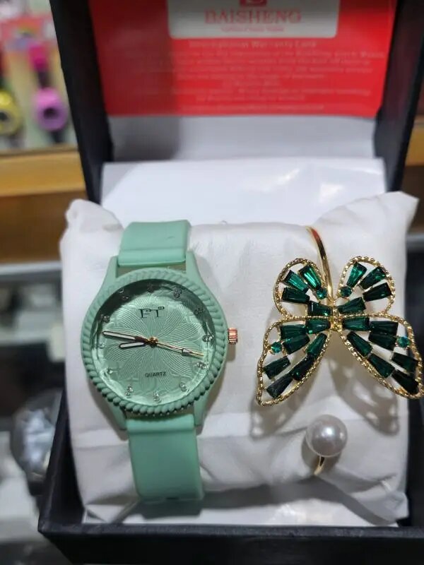 Ladies Watch And bracelet Set
