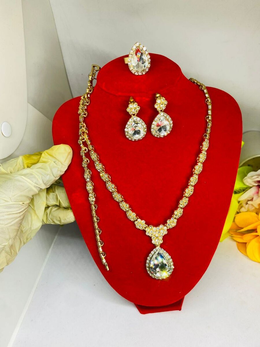 Jewelry set