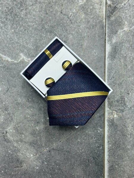 Stylish Tie Set with Cufflinks