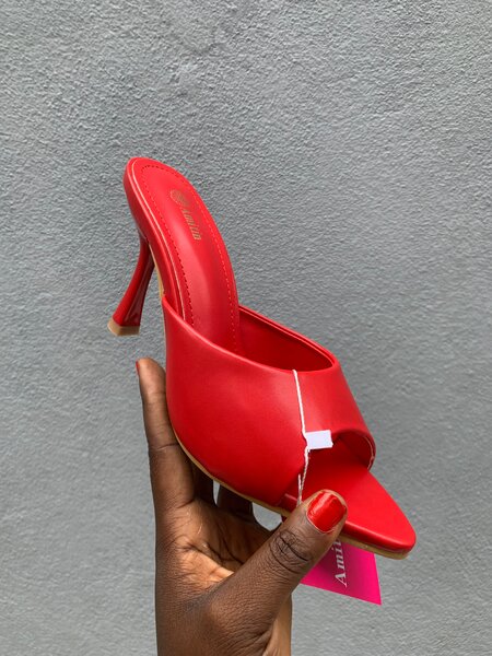 Mules à talons élégantes femmes