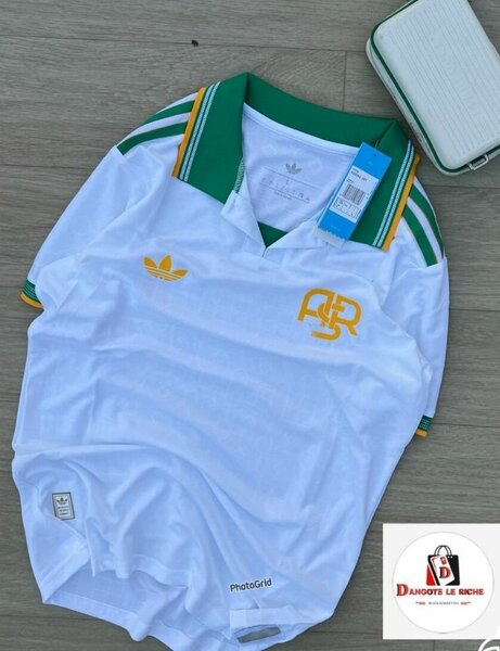 Maillot de sport blanc et vert