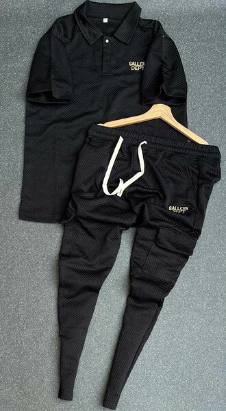 Ensemble de survêtement élégant