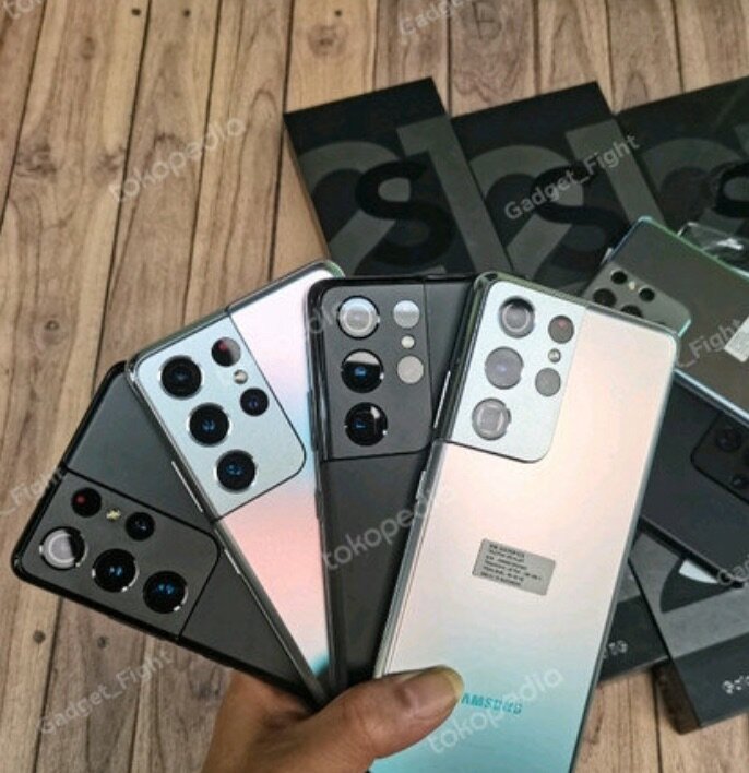 Brand new galaxy S21 ULTRA 5G 256GB in box 12 months warrant