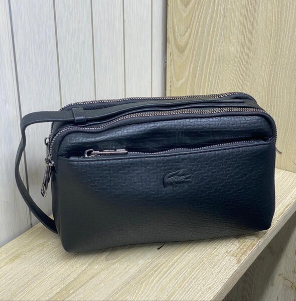 Pochette pour homme