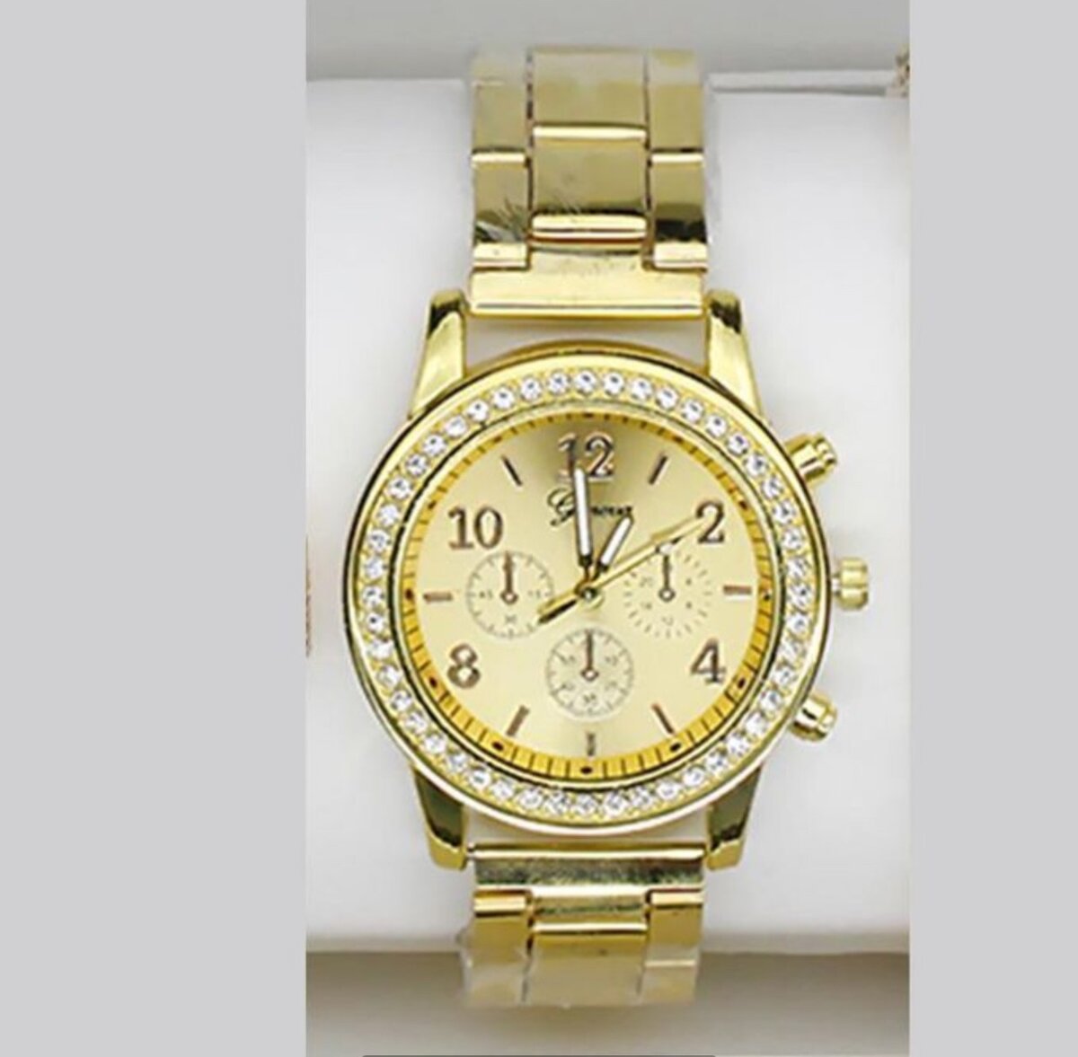 from abroad Gold Color Casual Ladies Quartz Wrist Watch