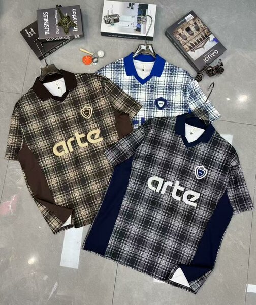 Polos