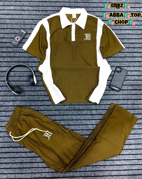 Ensemble sport homme élégant