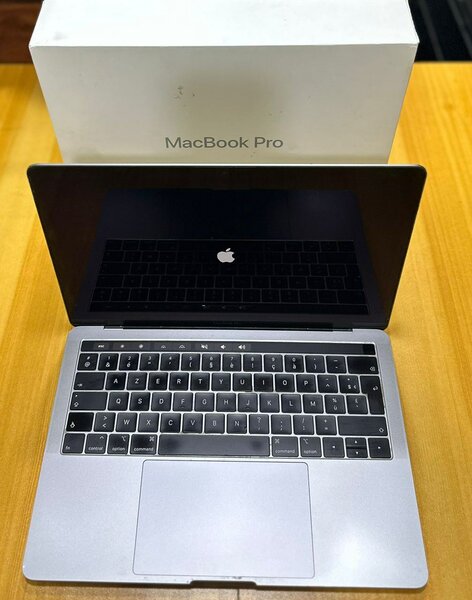 PC MacBook Pro 16Go Core i7