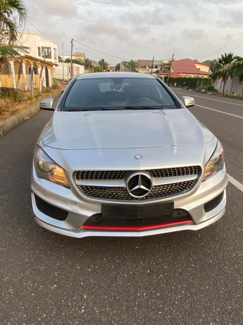 2014 CLA 250 Benz