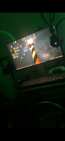 Dell 27" UltraSharp Monitor