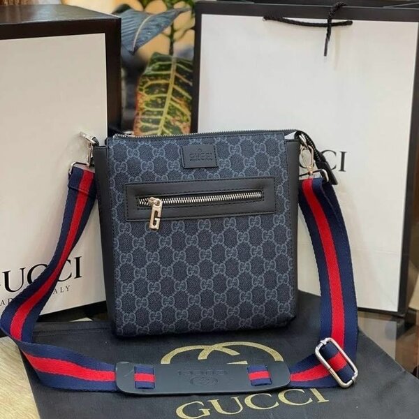 Gucci side bag